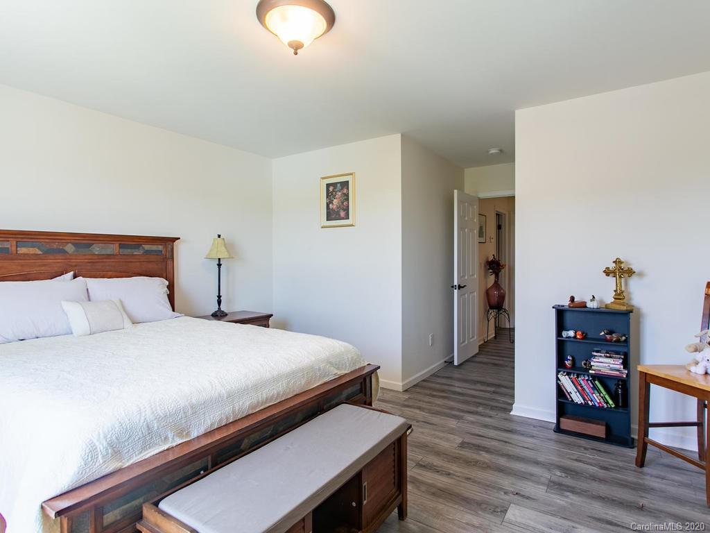 303 Roanoke Road, Unit 253 Fletcher, NC 28732 - Photo 25 of 43 Gallery Image 25