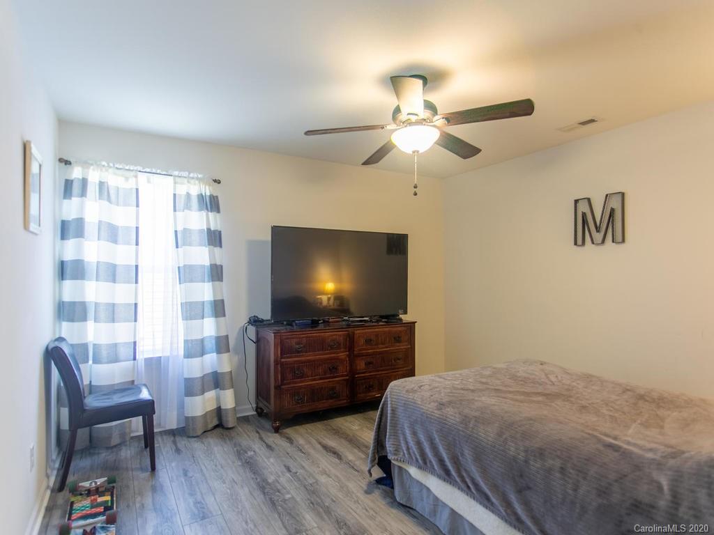 303 Roanoke Road, Unit 253 Fletcher, NC 28732 - Photo 29 of 43 Gallery Image 29