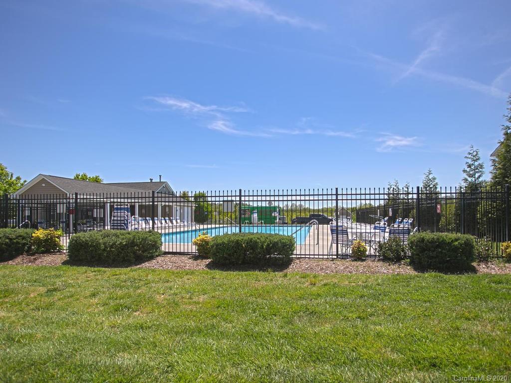303 Roanoke Road, Unit 253 Fletcher, NC 28732 - Photo 43 of 43 Gallery Image 43