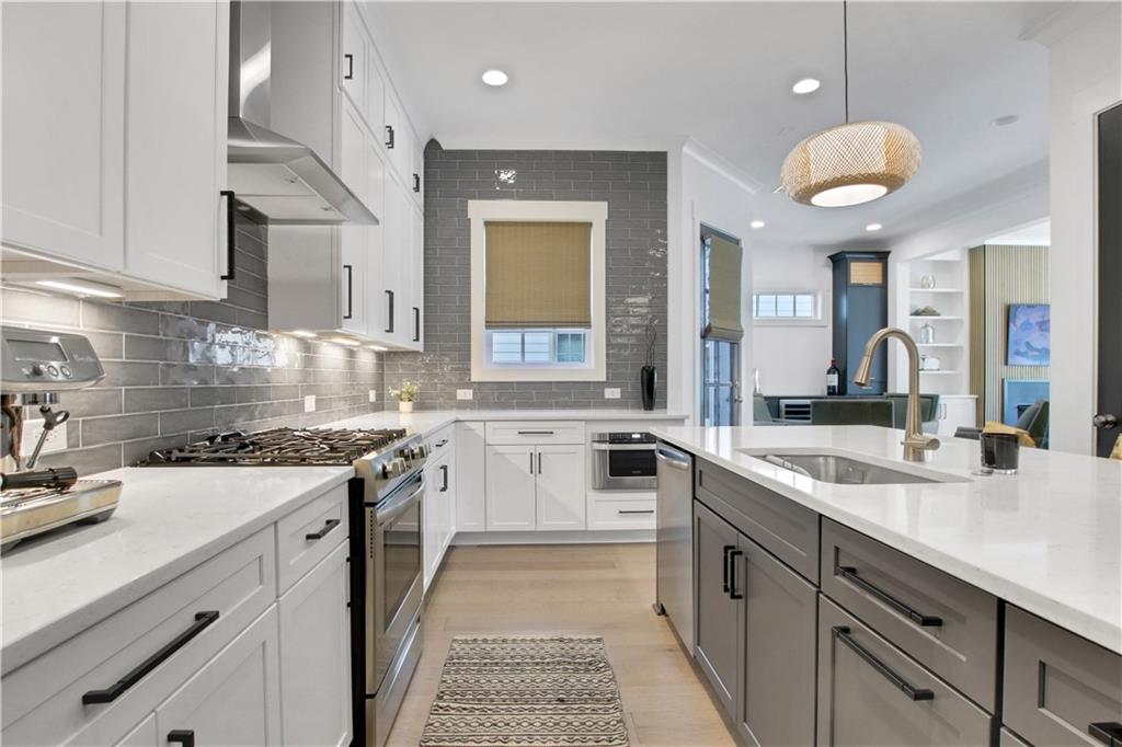 2008 Cottonwood Lane Woodstock, GA 30188 - Photo 12 of 56