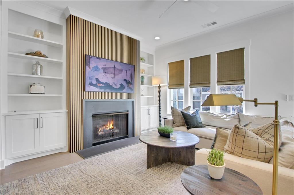 2008 Cottonwood Lane Woodstock, GA 30188 - Photo 4 of 56