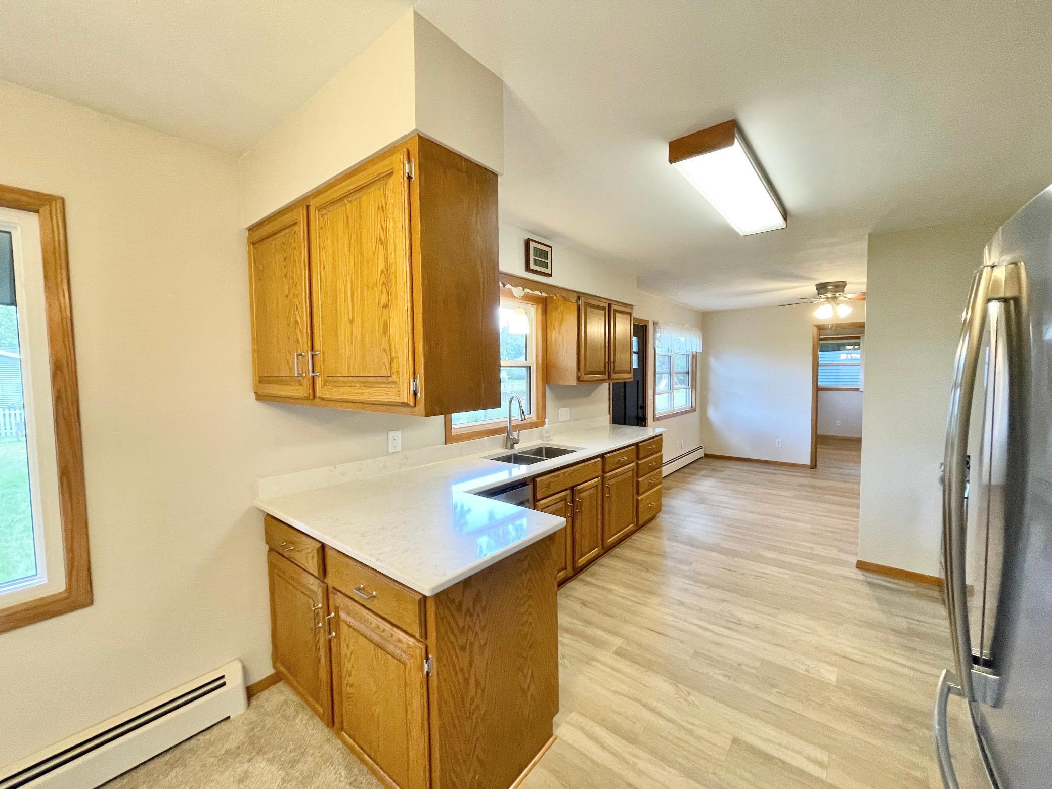 403 South Paffrath Avenue Springfield, MN 56087 - Photo 16 of 63