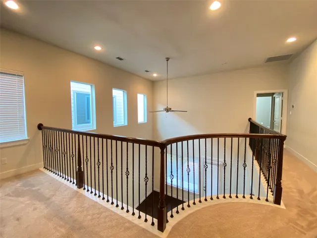 $2,600 | 9510 Cedarpost Square Street, Houston, TX 77055