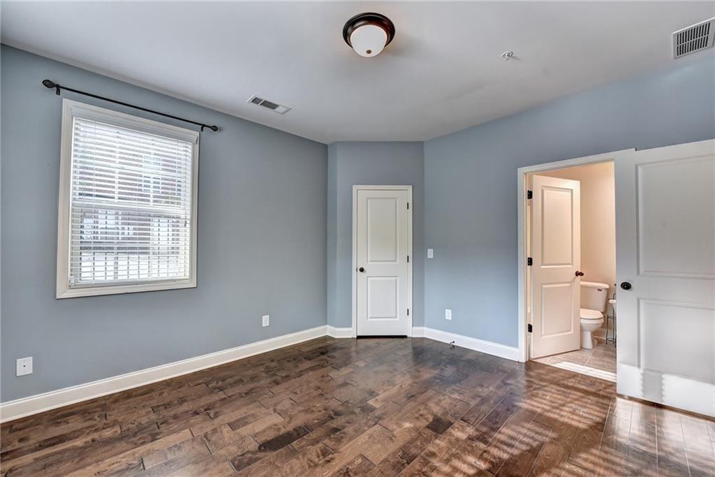 2448 Tenor Lane Alpharetta, GA 30009 - Photo 11 of 59