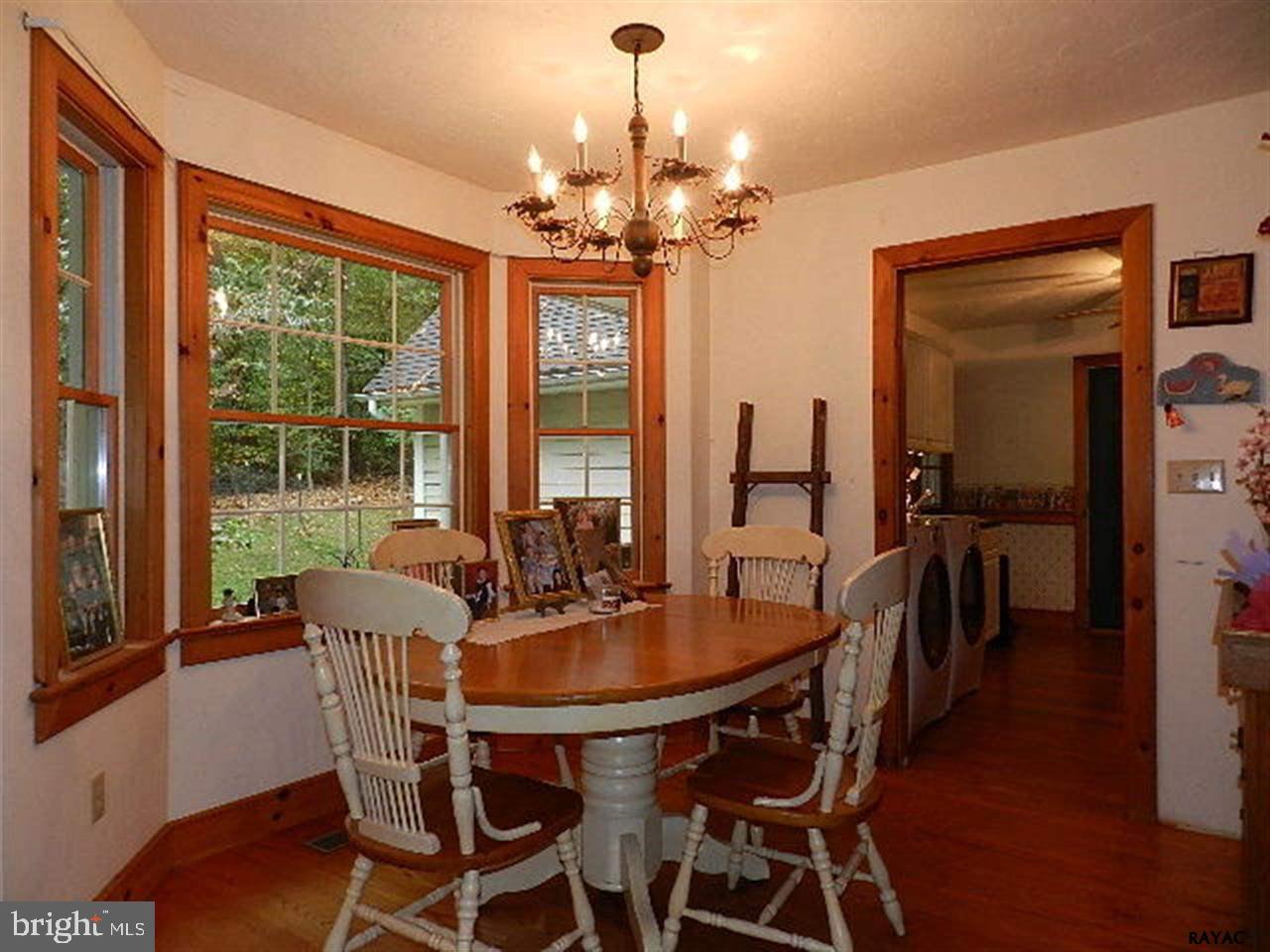 1838 Arnold Road York, PA 17408 - Photo 14 of 29 Gallery Image 14