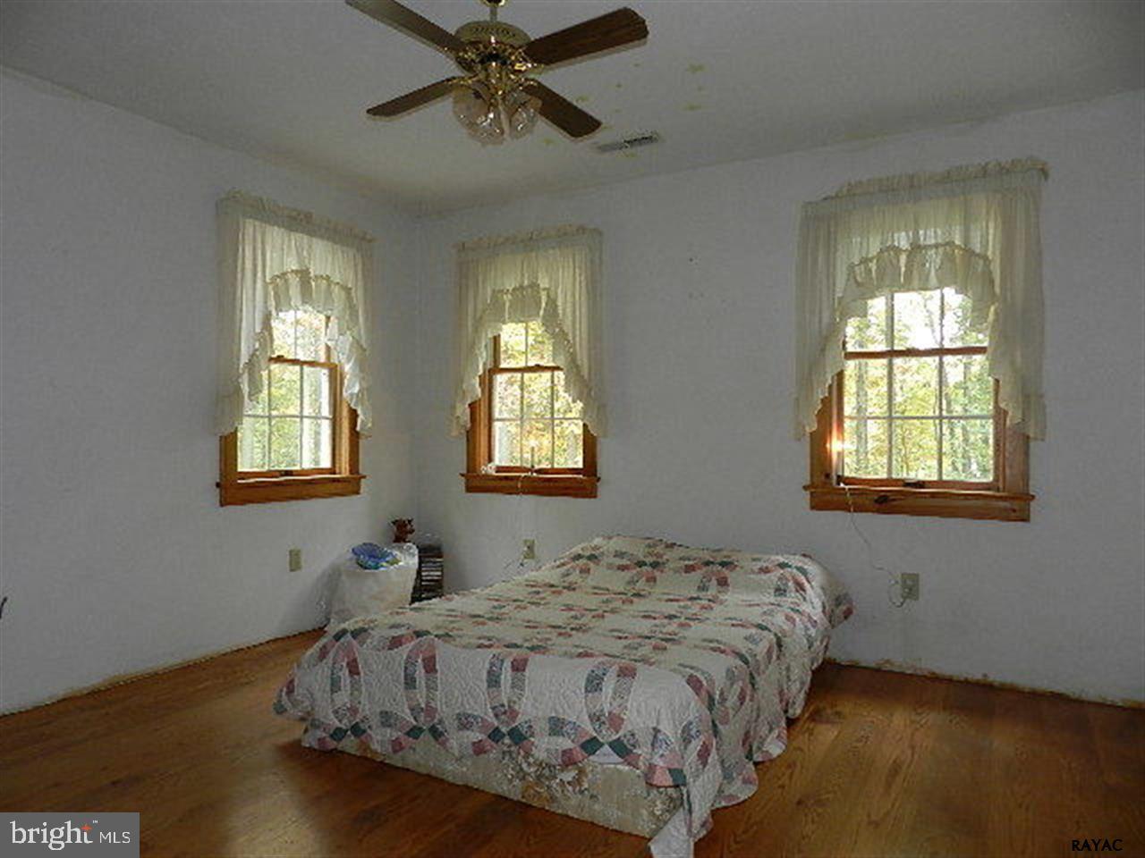 1838 Arnold Road York, PA 17408 - Photo 26 of 29 Gallery Image 26