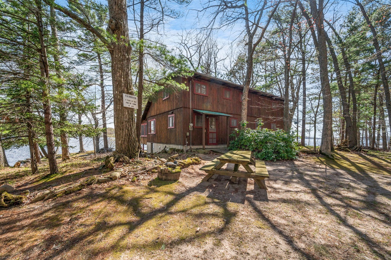 5717 West Pleasant Hill Road Free Soil, MI 49411 - Photo 13 of 90