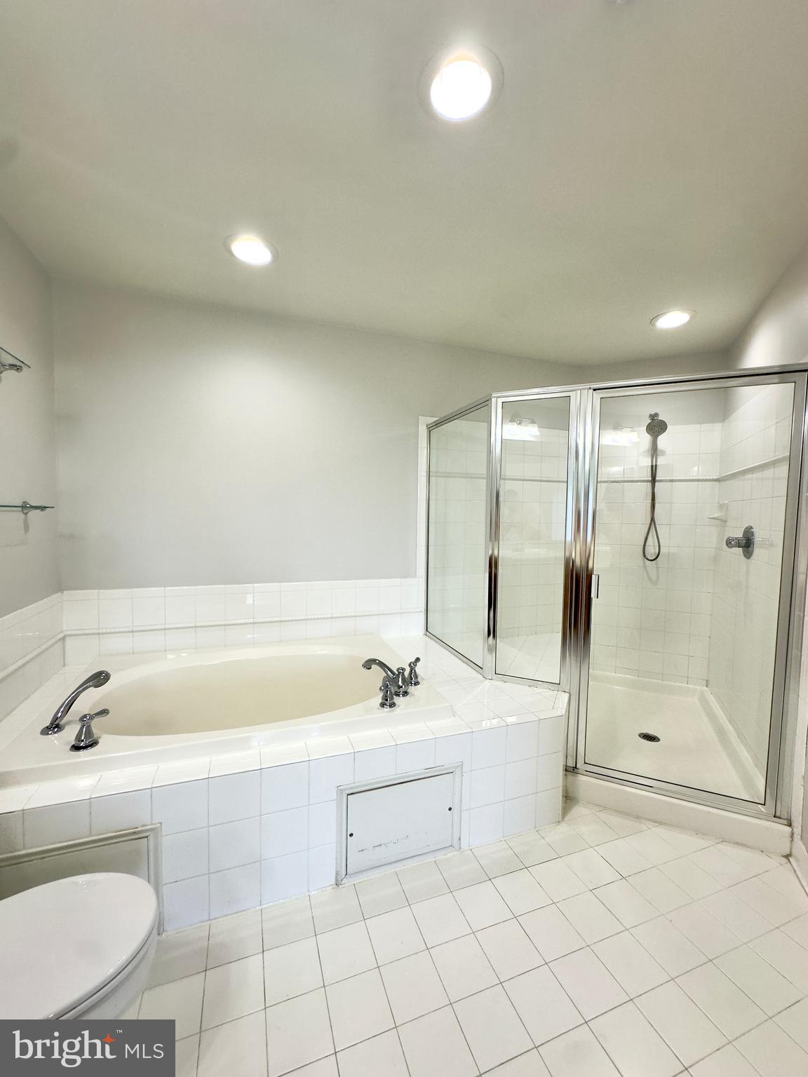 1790 Poolside Way, Unit 22B Frederick, MD 21701 - Photo 32 of 46