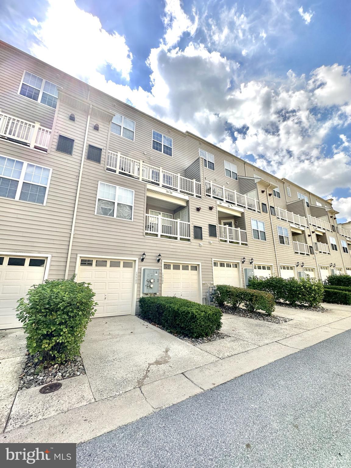 1790 Poolside Way, Unit 22B Frederick, MD 21701 - Photo 5 of 46