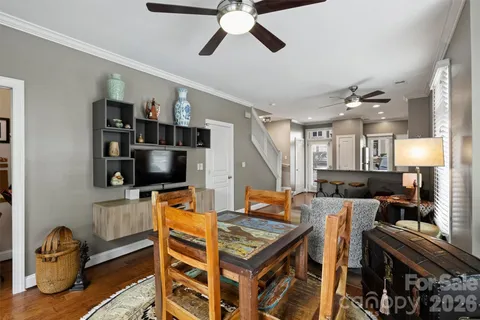 $525,000 | 1073 Park W Drive, Charlotte, NC 28209