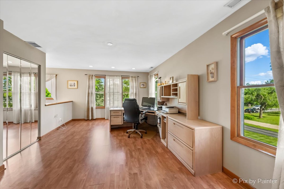 4N260 Walter Road Addison, IL 60101 - Photo 26 of 53