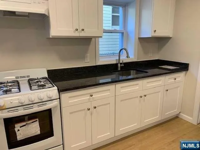 $1,600 | 76 Grant Street, Unit 4, Fairview, NJ 07022