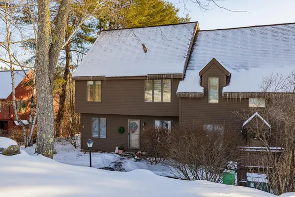 $405,000 | 394 Lyman Batcheller Road, Unit 2D, Hartford, VT 05059