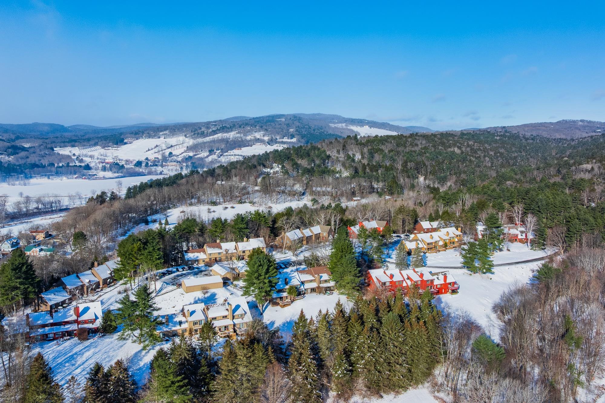394 Lyman Batcheller Road, Unit 2D Hartford, VT 05059 - Photo 45 of 52