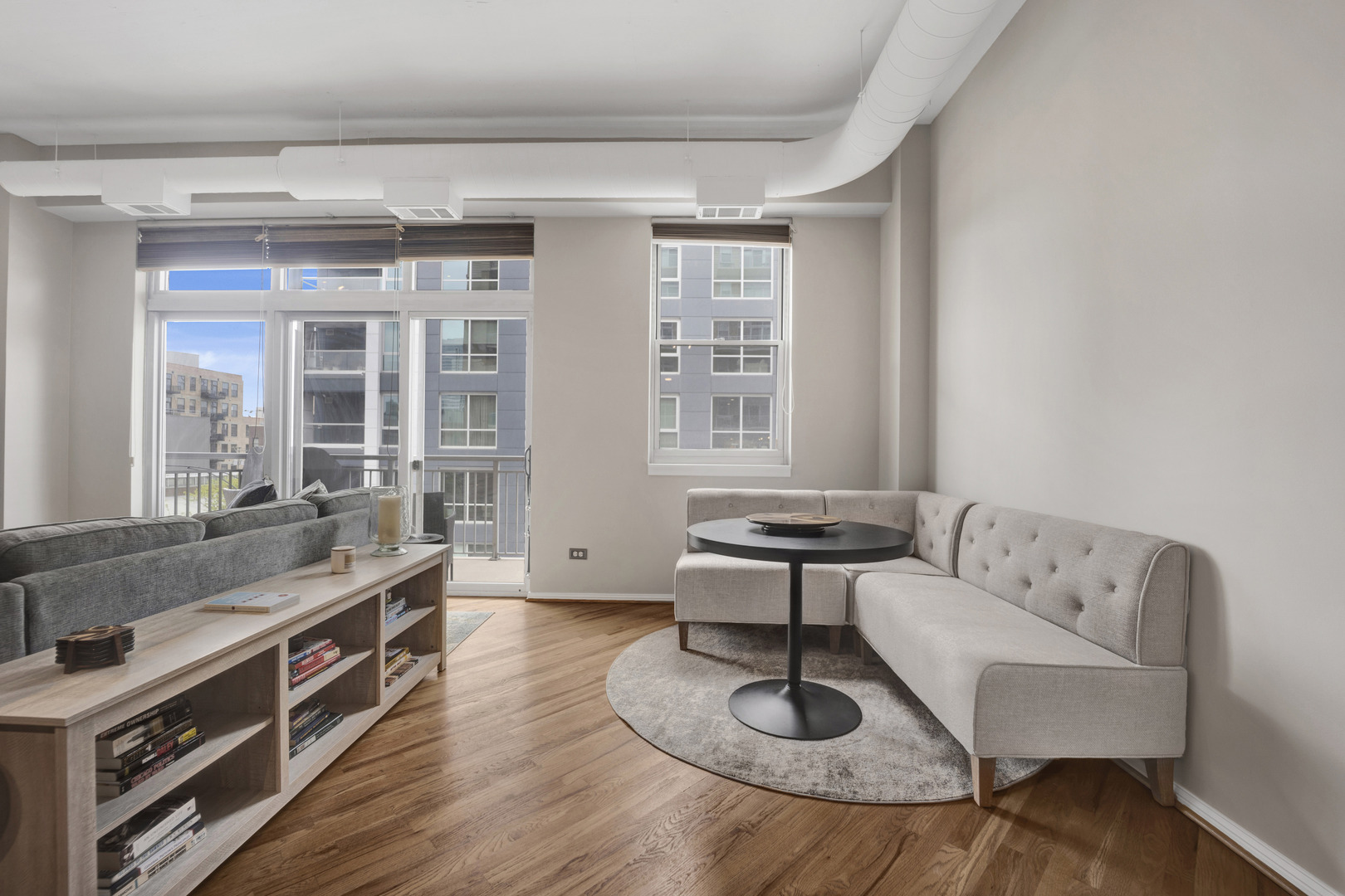 950 West Monroe Street, Unit 412 Chicago, IL 60607 - Photo 10 of 30 Gallery Image 10