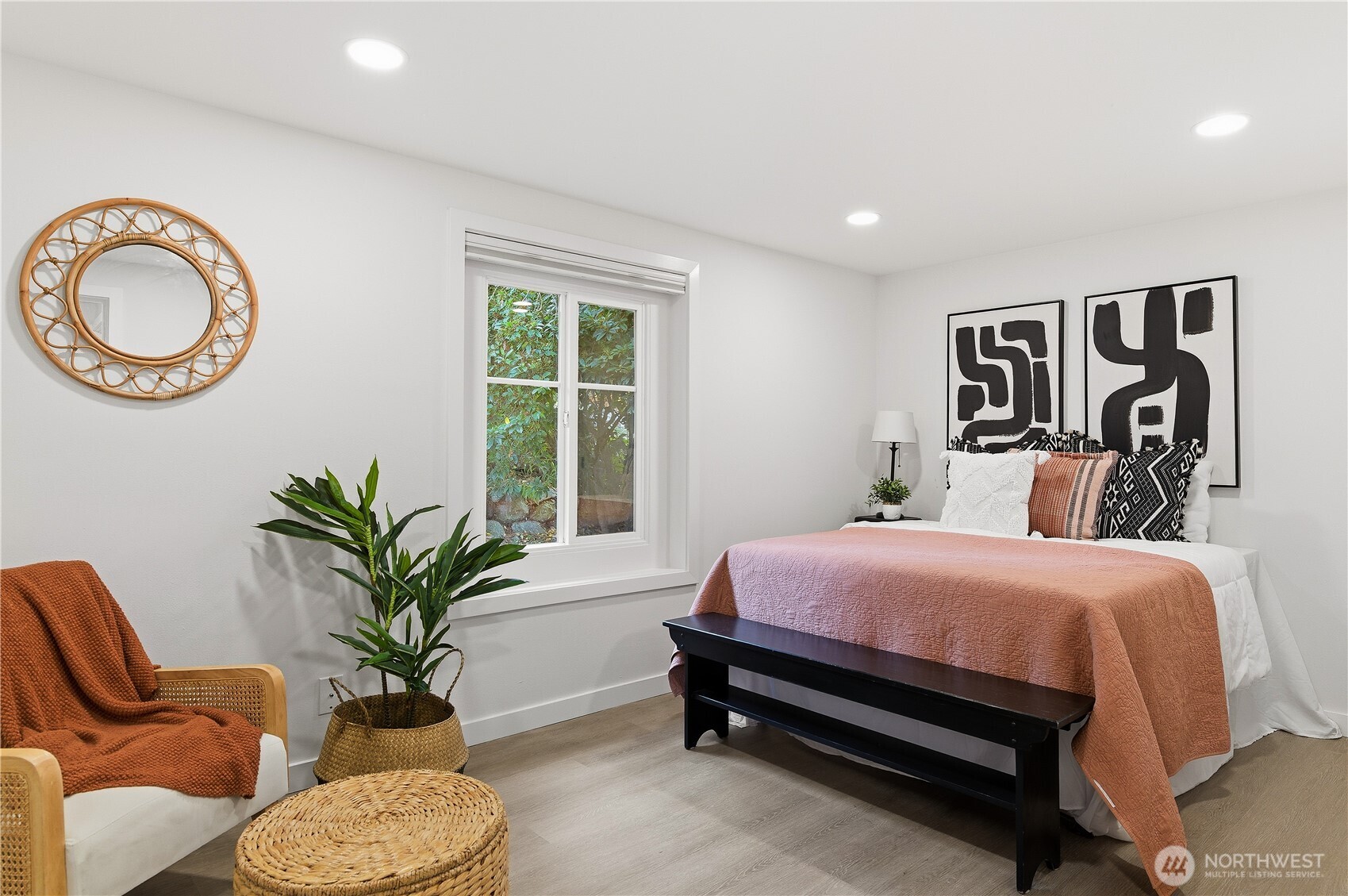 16167 Midvale Avenue North Shoreline, WA 98133 - Photo 16 of 40