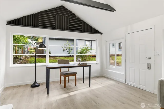 $800,000 | 16167 Midvale Avenue North, Shoreline, WA 98133