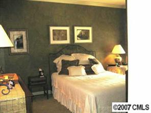 5730 Closeburn Road, Unit O Charlotte, NC 28210 - Photo 7 of 8 Gallery Image 7