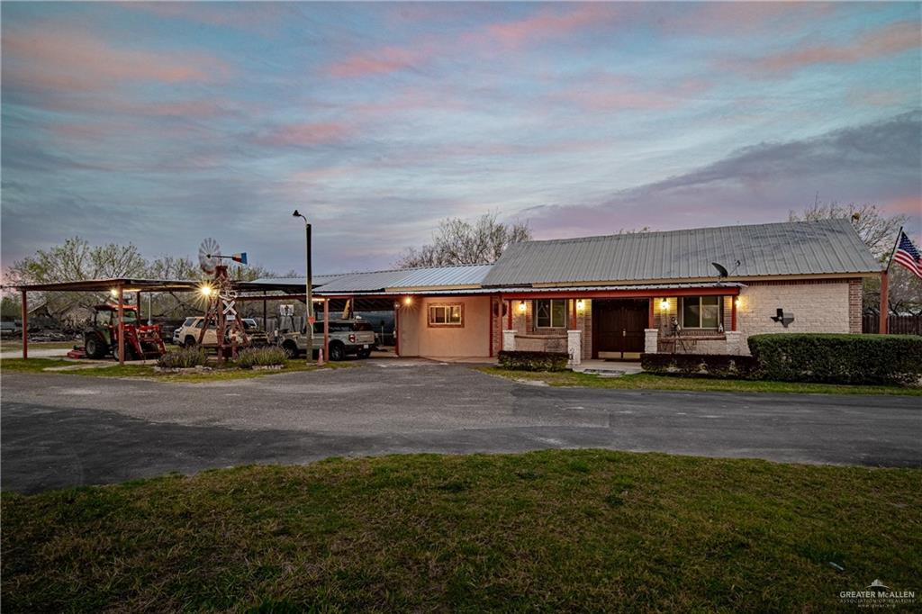 5048 Mile 8 Road Edinburg, TX 78541 - Photo 19 of 33 a view of a town with large trees