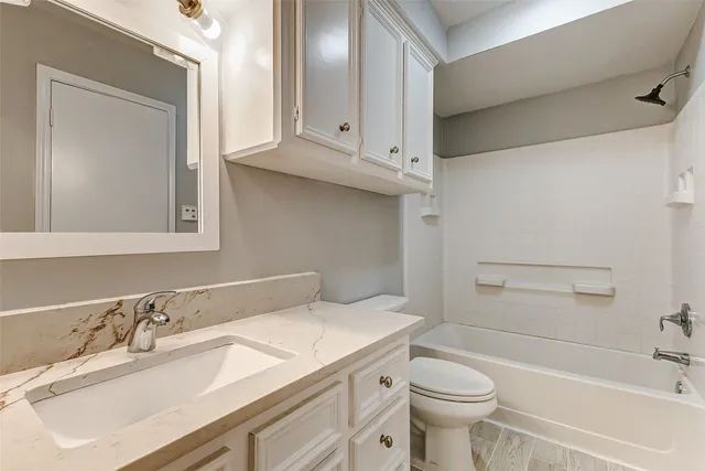 $2,800 | 1727 Cloister Drive, Crosby, TX 77532