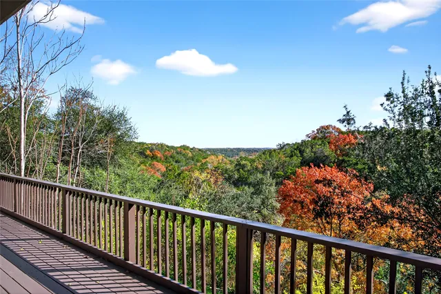 $649,000 | 409 Heron Drive, Austin, TX 78734