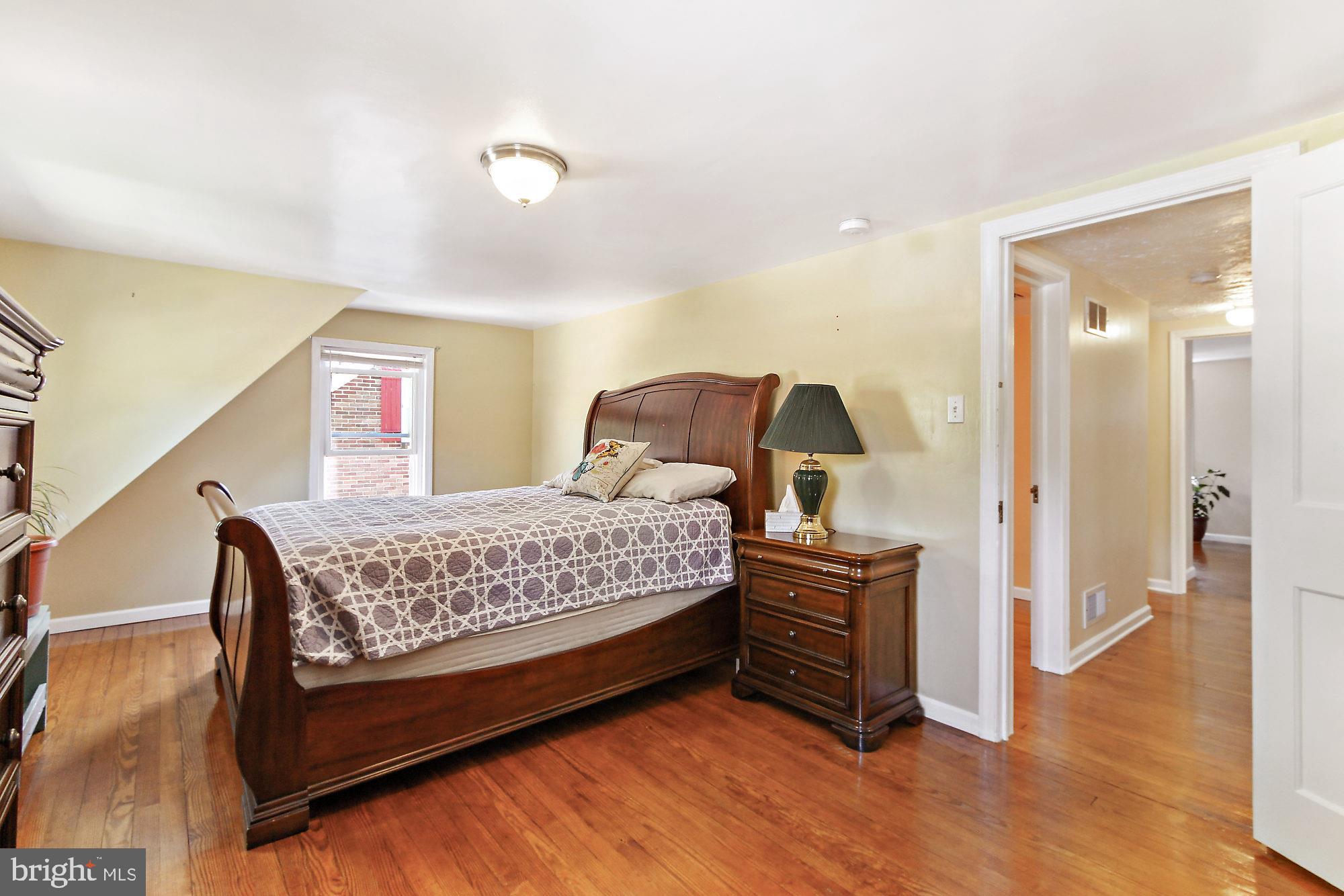 208 Pinehurst Road York, PA 17402 - Photo 16 of 27 Gallery Image 16