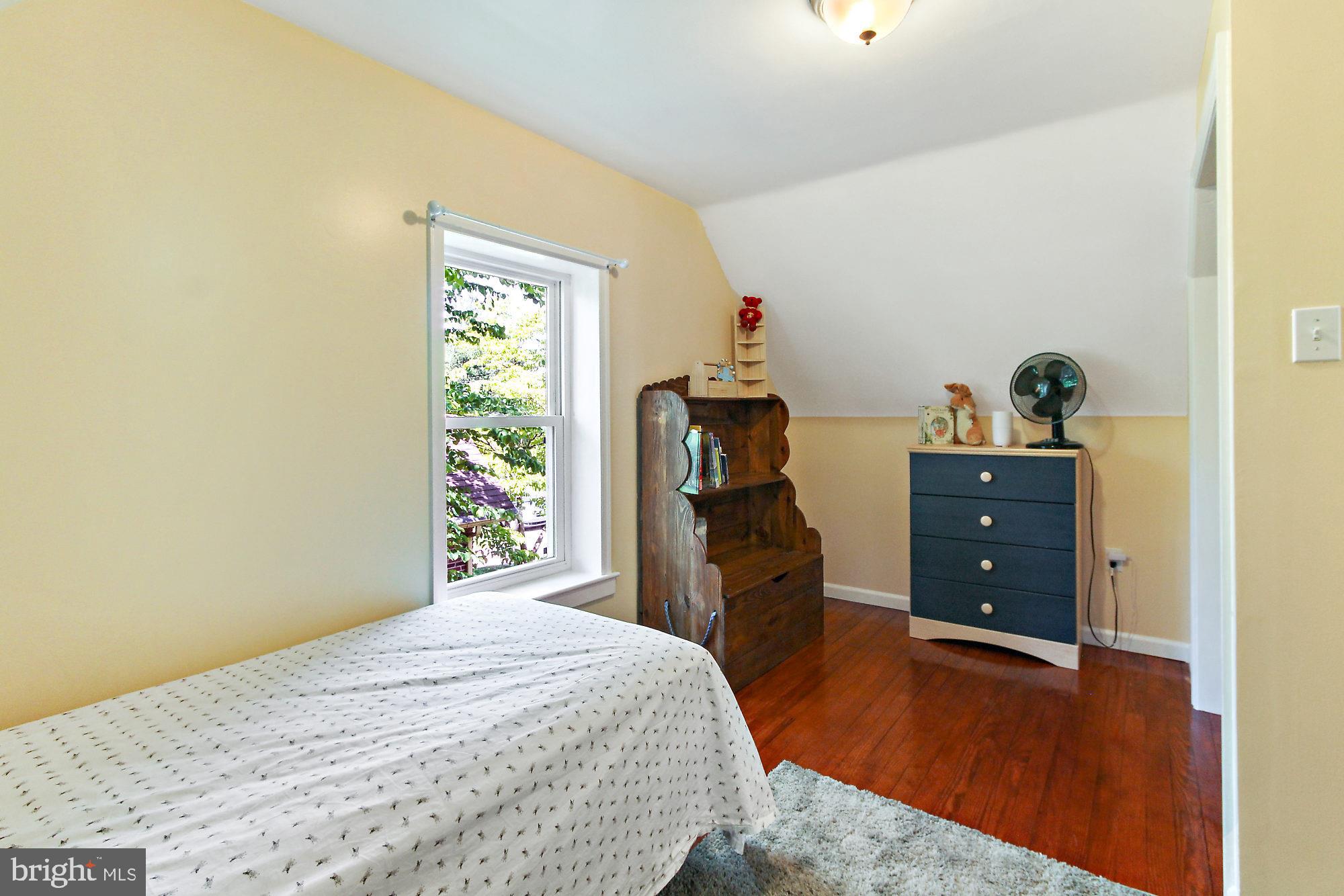 208 Pinehurst Road York, PA 17402 - Photo 18 of 27 Gallery Image 18