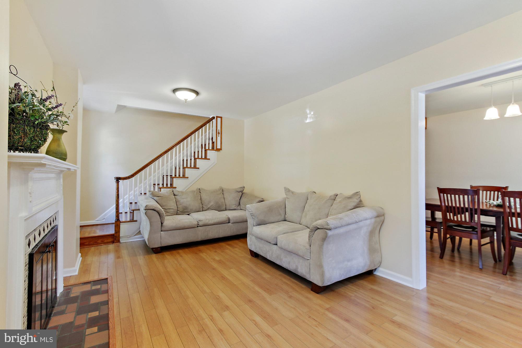 208 Pinehurst Road York, PA 17402 - Photo 4 of 27 Gallery Image 4