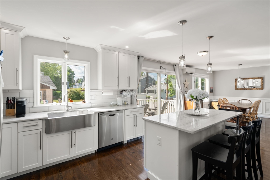 38 Overlook Road Waltham, MA 02451 - Photo 10 of 39