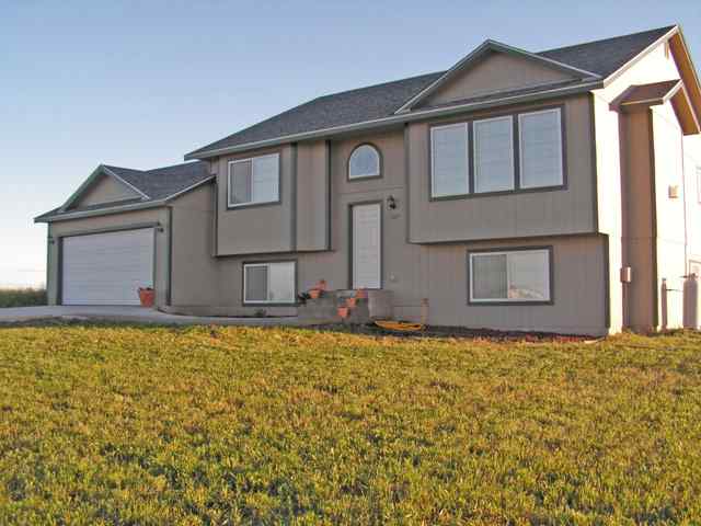 1607 North Christensen Road Medical Lake, WA 99022 - Photo 1 of 9 Gallery Image 1