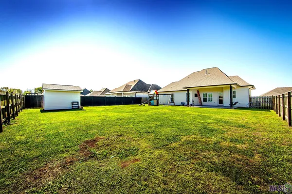 $359,000 | 146 Marmande Avenue, Thibodaux, LA 70301