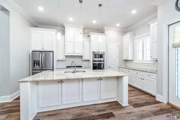 $359,000 | 146 Marmande Avenue, Thibodaux, LA 70301