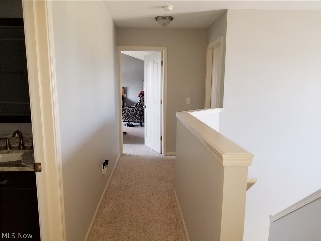 27177 Watkin Road Olmsted Falls, OH 44138 - Photo 18 of 35