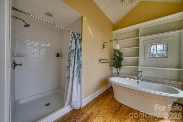 a house view with a outdoor space