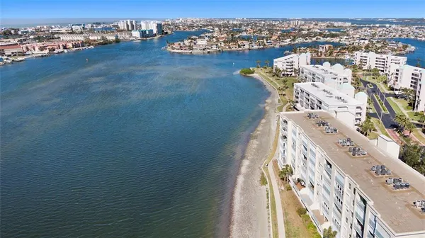 $705,000 | 7984 Sailboat Key Boulevard South, Unit 401, South Pasadena, FL 33707