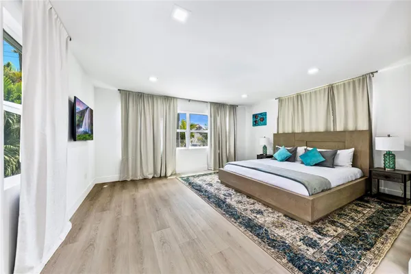 $17,500 | 3329 Northeast 17th Street, Fort Lauderdale, FL 33305