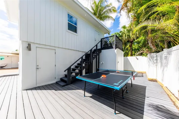 $17,500 | 3329 Northeast 17th Street, Fort Lauderdale, FL 33305