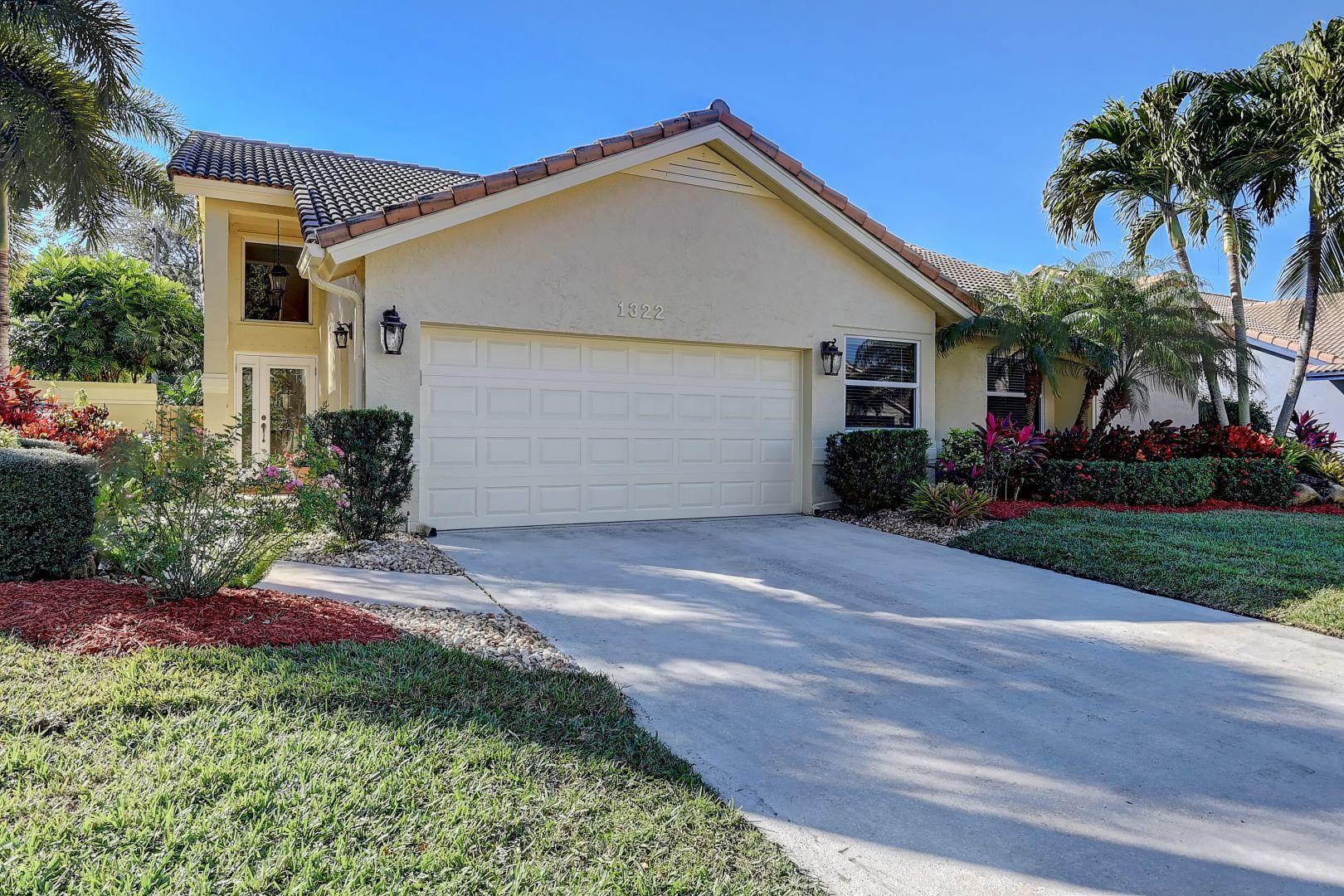 1322 Southwest 3rd Street Boca Raton, FL 33486 - Photo 38 of 38 Front