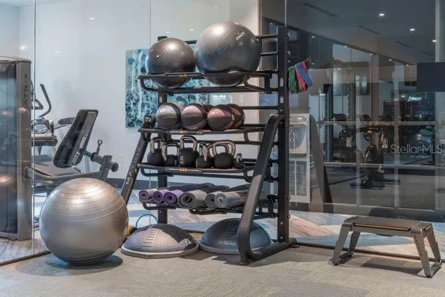 $2,909 | 733 Main Lane, Unit 3, Orlando, FL 32801