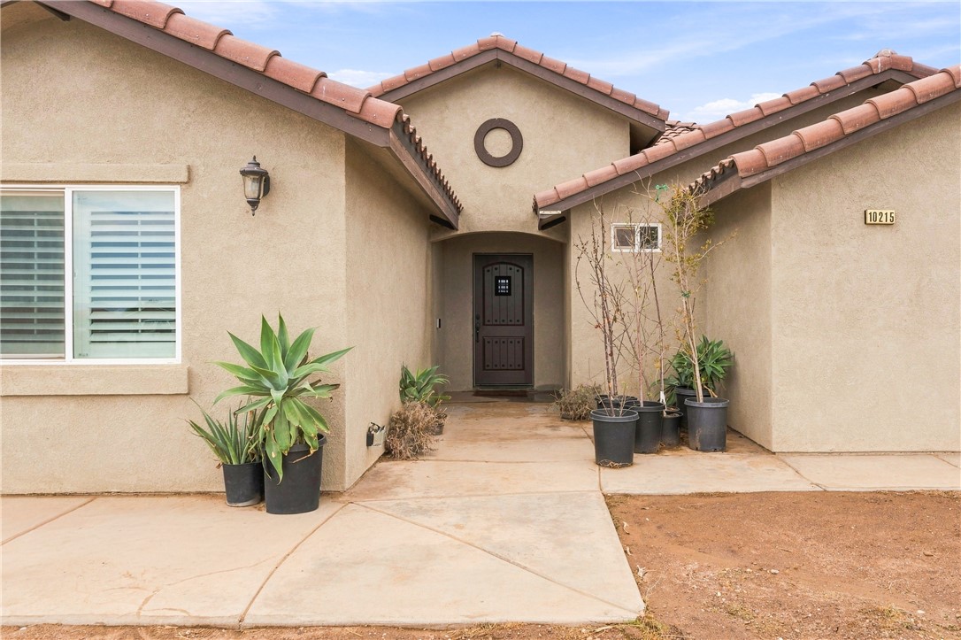 10215 Nielson Road Oak Hills, CA 92344 - Photo 7 of 44 Gallery Image 7
