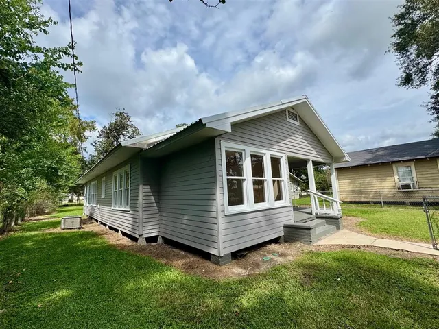 $114,900 | 109 10th Street, Oberlin, LA 70655