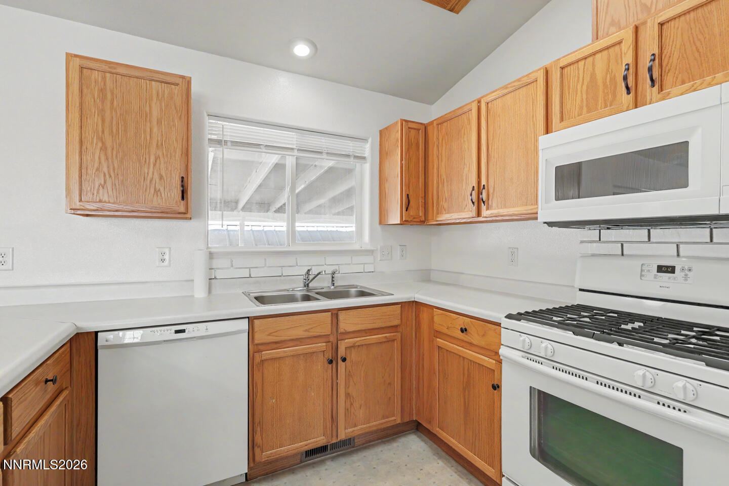 4435 Hawk Drive Fallon, NV 89406 - Photo 6 of 21 IMG_5780