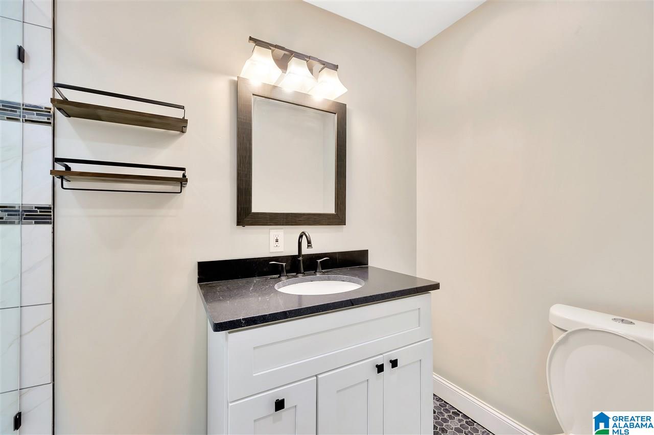 648 Ridge Top Circle Birmingham, AL 35206 - Photo 15 of 33