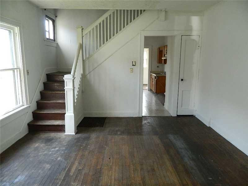 386 South Audubon Road Indianapolis, IN 46219 - Photo 3 of 15 Gallery Image 3