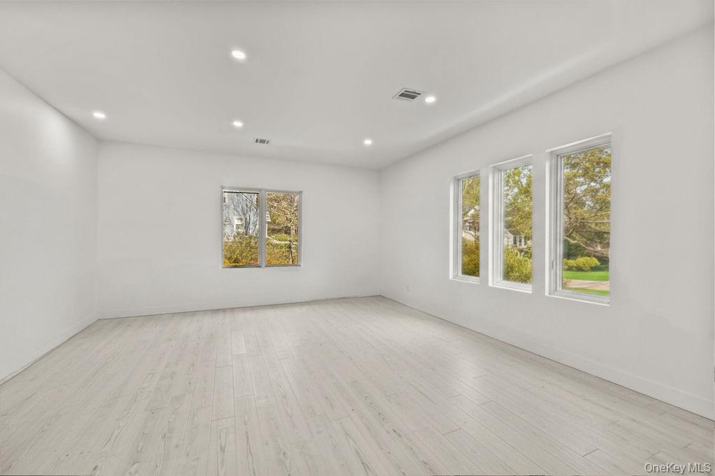 5 Bluebird Road Monsey, NY 10952 - Photo 29 of 50 an empty room with windows