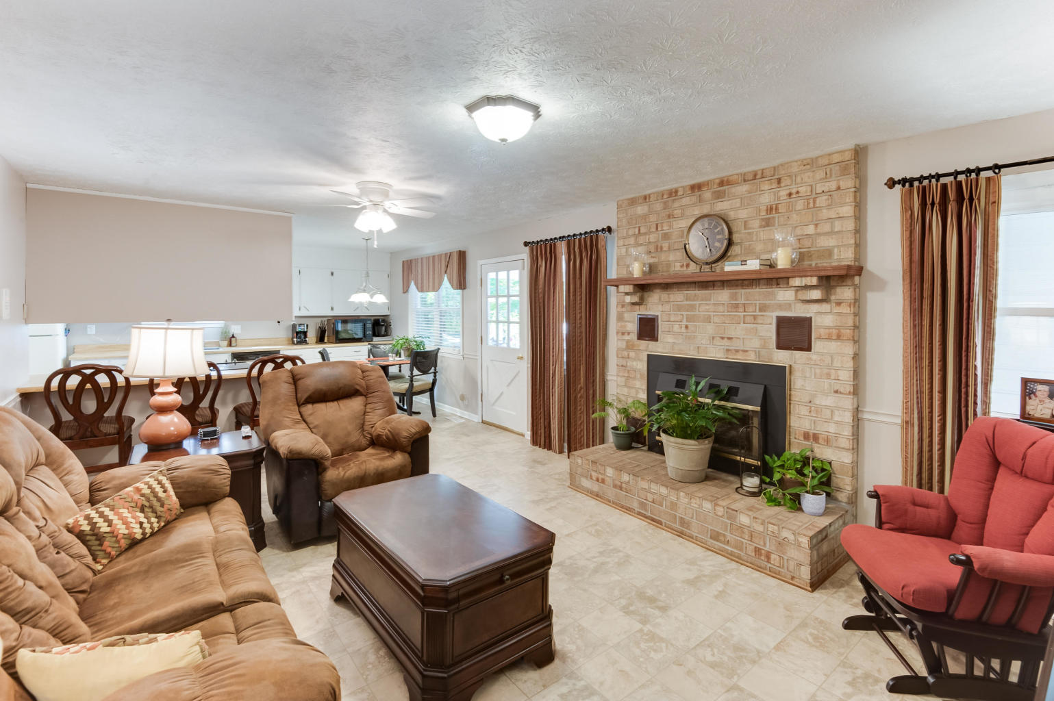 591 Bicentennial Trail Rock Spring, GA 30739 - Photo 11 of 21 Family Room/Den