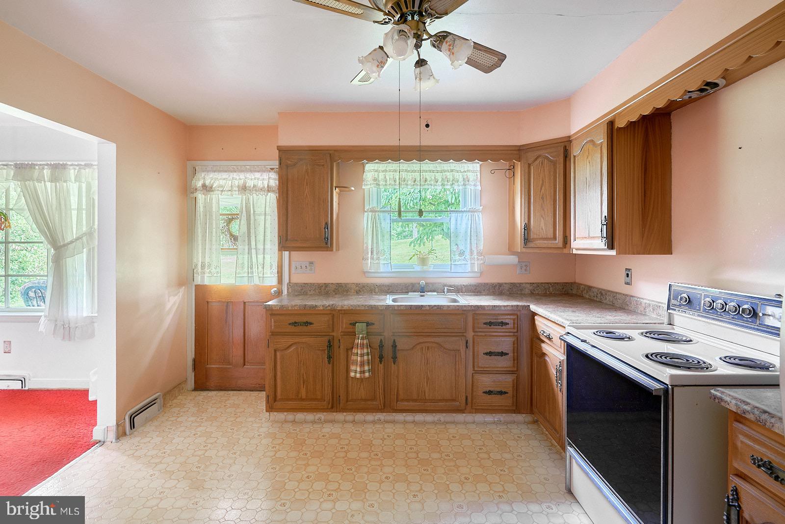 18 Ardmore Avenue Reading, PA 19607 - Photo 13 of 43 Gallery Image 13