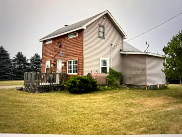 $249,900 | 345 West Bellevue Highway, Olivet, MI 49076