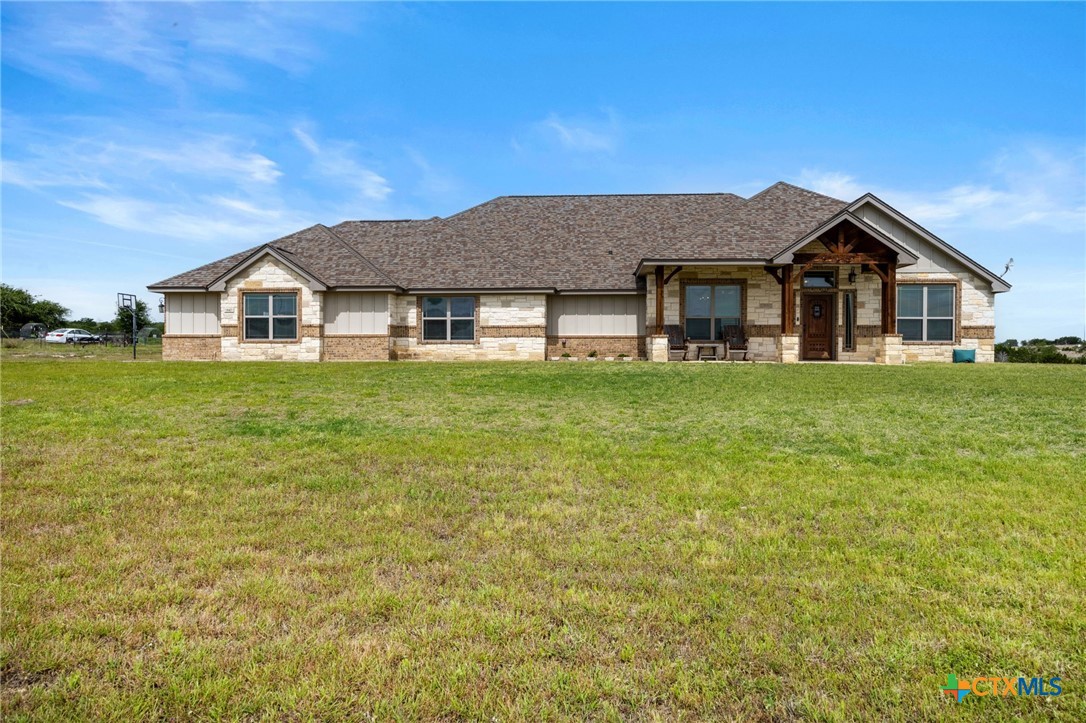 847 Twin Mountain Road Copperas Cove, TX 76522 - Photo 1 of 48