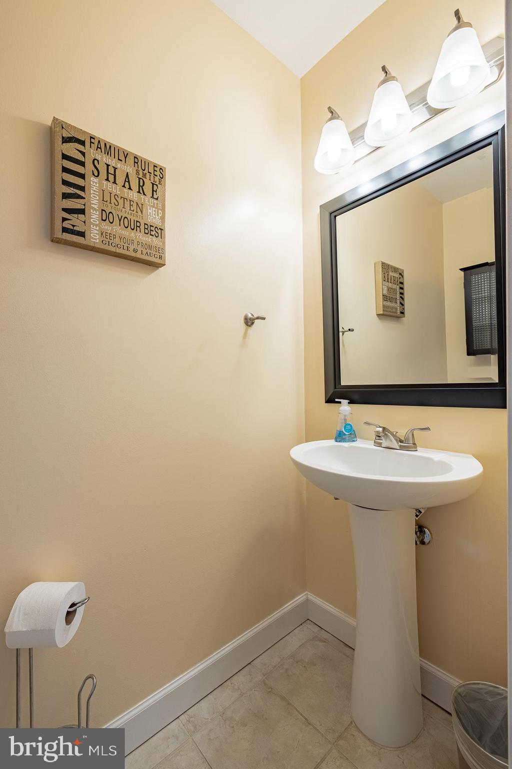 3383 Ryon Court Waldorf, MD 20601 - Photo 14 of 26 Gallery Image 14